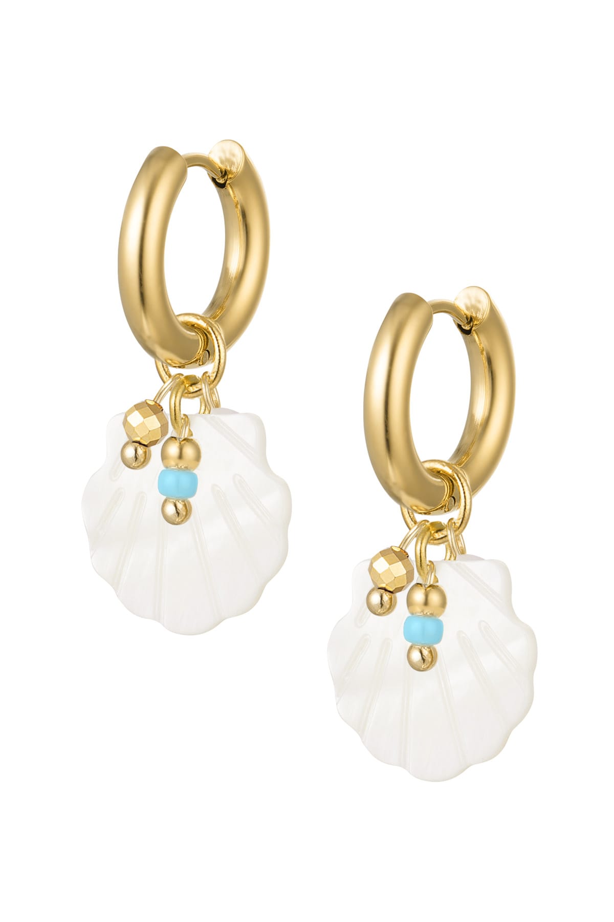 Earrings shell charm and bead - Gold color 