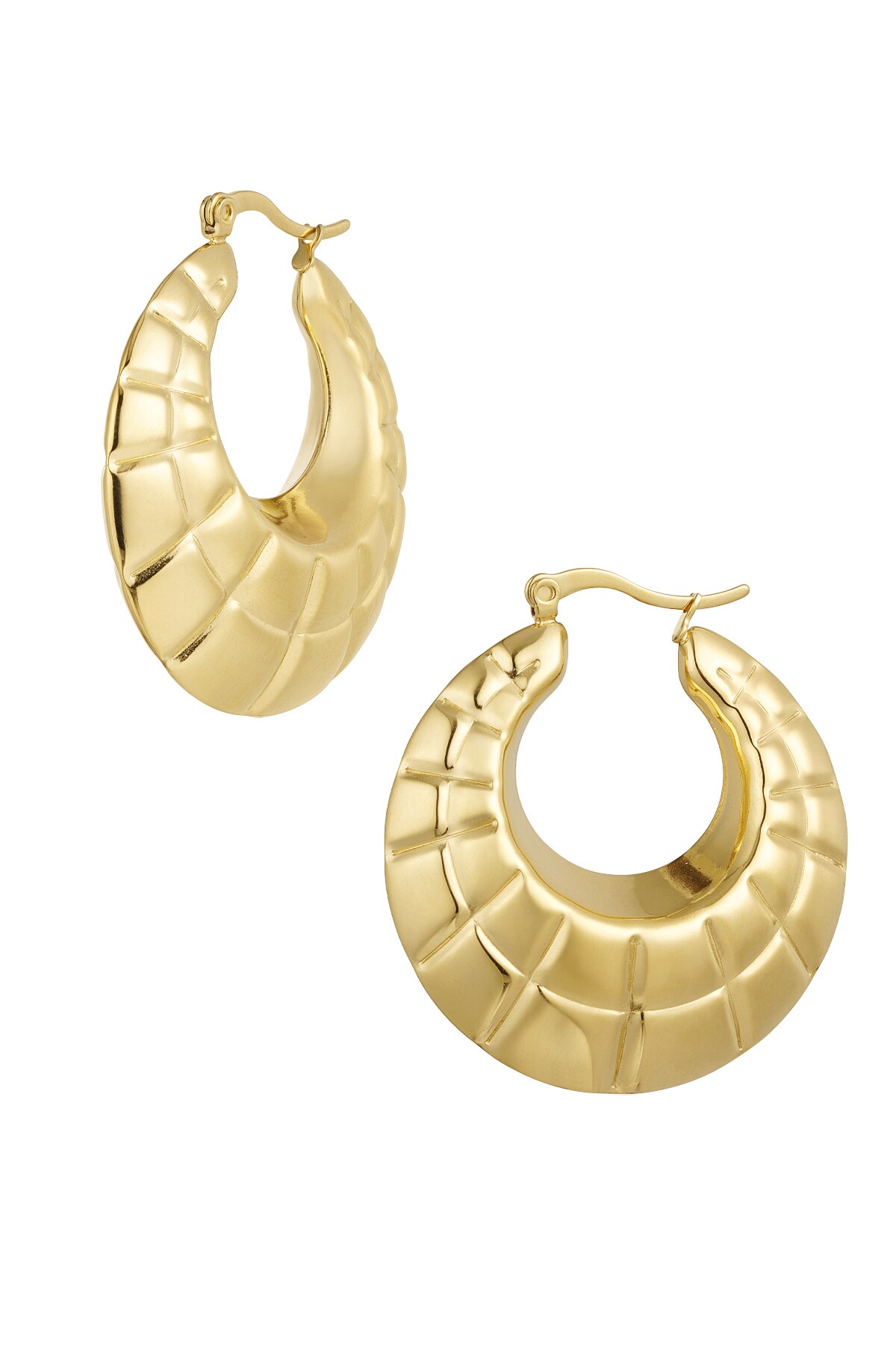 Earrings statement hoops cut out - Gold color 